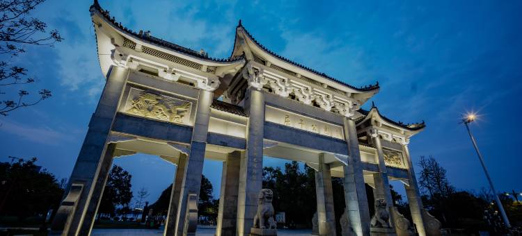 汨罗罗湖宫大酒店图片