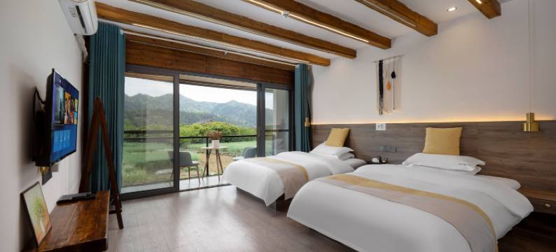 梵净山岚筑民宿(寨沙侗寨店)图片