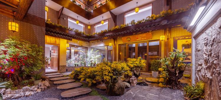 普洱森泉·养心逸境·轻奢度假美宿(茶马古城店)图片
