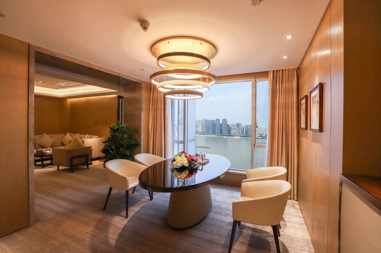 武汉江城明珠豪生大酒店图片