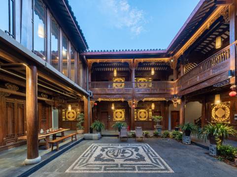 逸云庭居·览山观景古院(丽江古城五一街店)图片