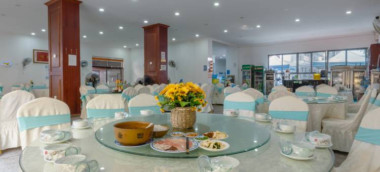 瑞丽宾馆(瑞丽旅游步行街财富广场店)图片