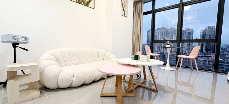 海澜·Loft海景美宿(汕头高铁站领荟湾店)图片