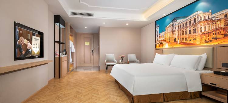 维也纳国际酒店(深圳观澜华为店)图片