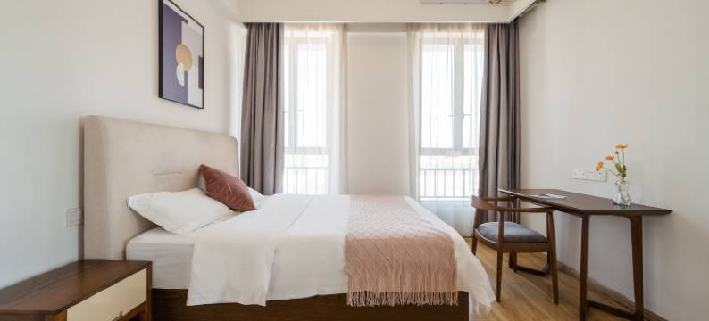 丽途·城市雅居(广州绿地中央广场神舟路地铁站店)图片