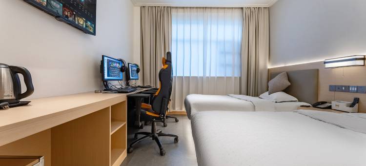 宜洋商务电竞酒店(雅顿店)图片