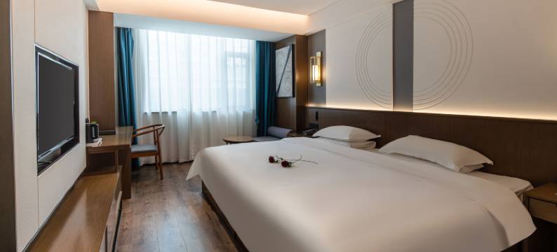 凯里雅居大酒店(大十字国贸购物中心店)图片