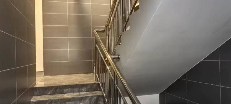 龙苑民宿(济水大街店)图片