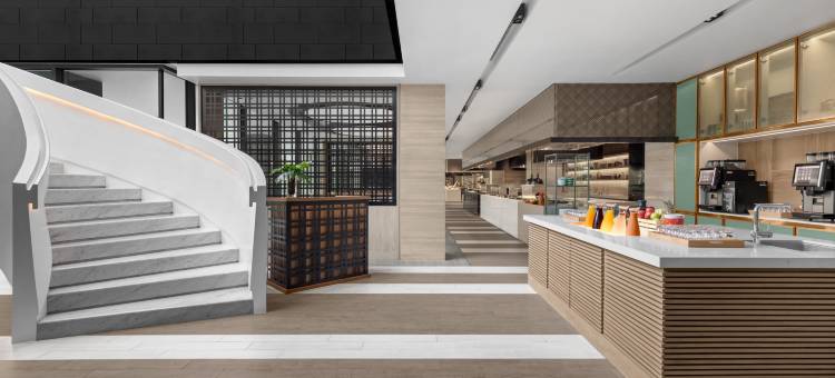 曼谷素万那普机场万豪万怡酒店(Courtyard Bangkok Suvarnabhumi Airport)图片