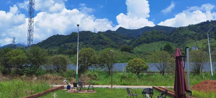 半山缘民宿酒店(阳朔高铁站店)图片