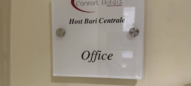 康福特霍特尔斯霍斯特巴里中央塞尔夫切克因(CconfortHotels Host Bari Centrale)图片