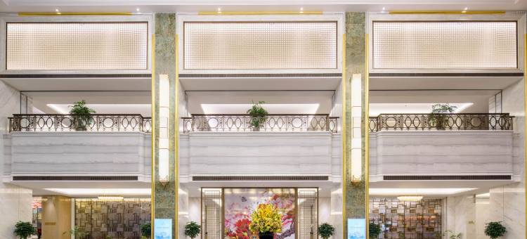 博乐夏尔希里大酒店(滨河公园店)图片