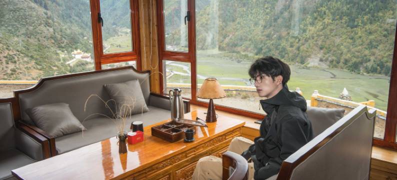 冷嘎措庄园图片