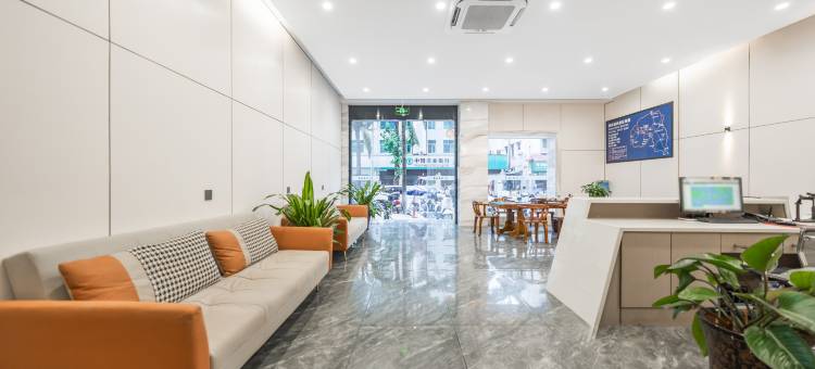 西双版纳景洪鸿云酒店(泼水广场州人民医院店)图片