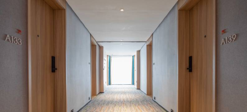 未知里泛娱酒店(榆次印象城万达店)图片