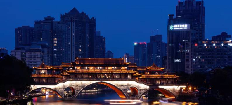 环球6万里·国际酒店(成都火车南站地铁站店)图片