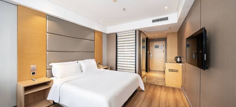 华逸东方酒店(上海虹口四川北路店)图片