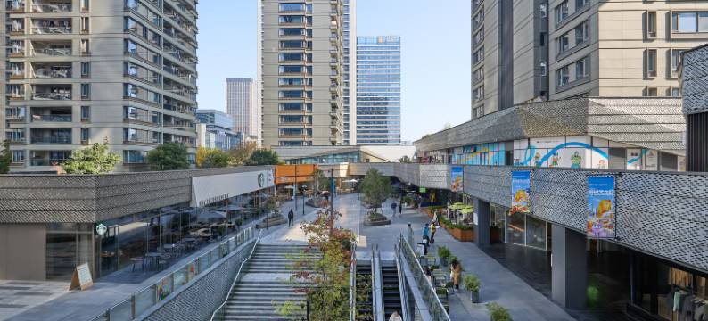 保利天汇瑜璟阁服务公寓(滨江聚才路地铁口店)图片