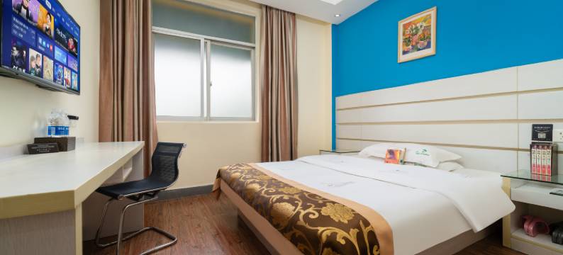 南宁千寻时尚酒店(西乡塘客运站地铁站店)图片