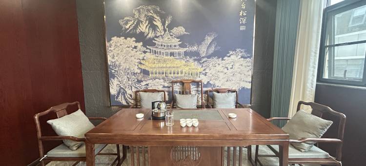 波尔雅宴酒店(一完全学校店)图片