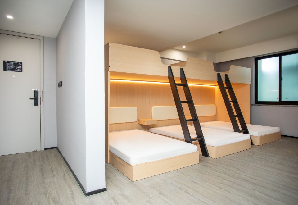 Sports Hotel Shanghai Hotel Overview