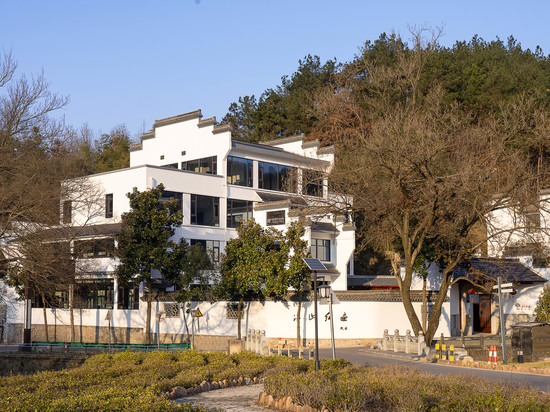 花筑·庐江满山红遍民宿(汤池温泉度假区店)