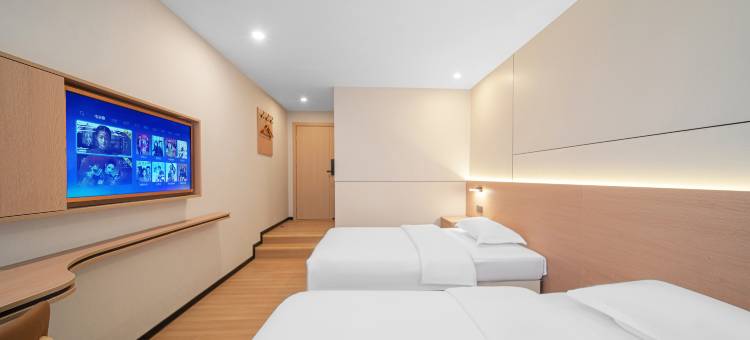 鑫豪酒店(重庆石桥铺地铁站陈家坪汽车站店)图片