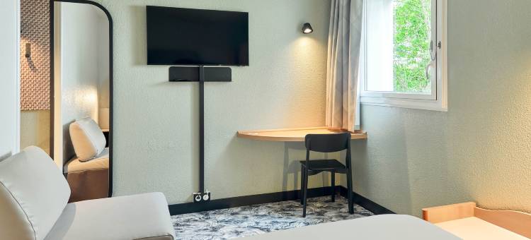 凡尔赛宫勒谢奈 B&B 酒店(B&B Hotel Versailles le Chesnay)图片