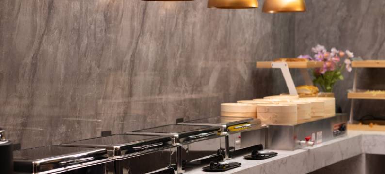 江门花沐禧酒店(新会冈中大道世纪广场店)图片