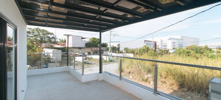 Sans Hotel near Enchanted Kingdom Santa Rosa Laguna图片