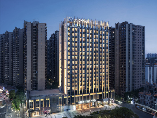 梅州西站富力中心亚朵酒店