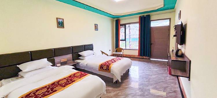 沙坦那提·巩乃斯河谷度假民宿(那拉提旅游风景区店)图片