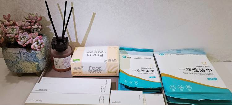 红原瓦切草原鱼庄图片