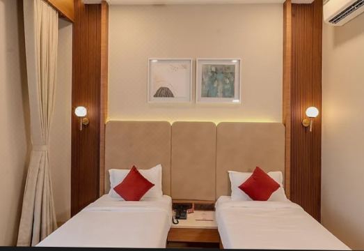 HOTEL MAROON Hotel Overview