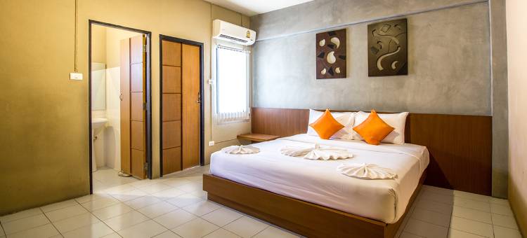 B2山提塔姆-七塔寺精品经济型酒店(B2 Santitham (Wat Jed Yod) Boutique & Budget Hotel)图片