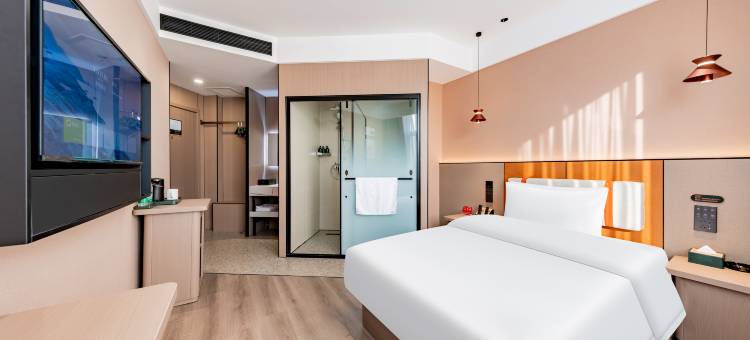 亚悦酒店(鄂尔多斯准格尔旗沙圪堵镇伊东小区店)图片