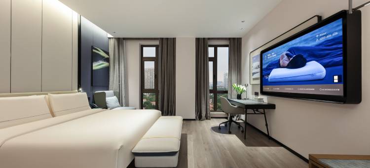 乌兰察布集宁南站建设路亚朵酒店图片