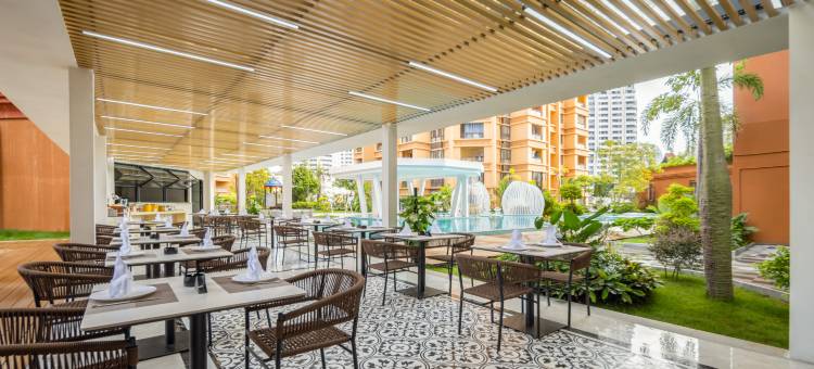 朗际酒店(西双版纳景洪告庄西双景星光夜市店)图片