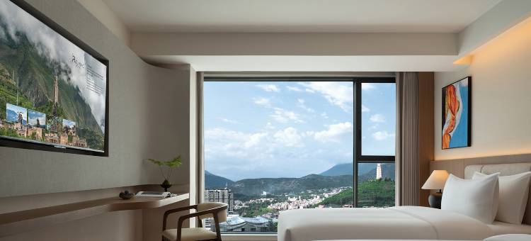 Relax丽宽酒店(茂县古羌城店)图片