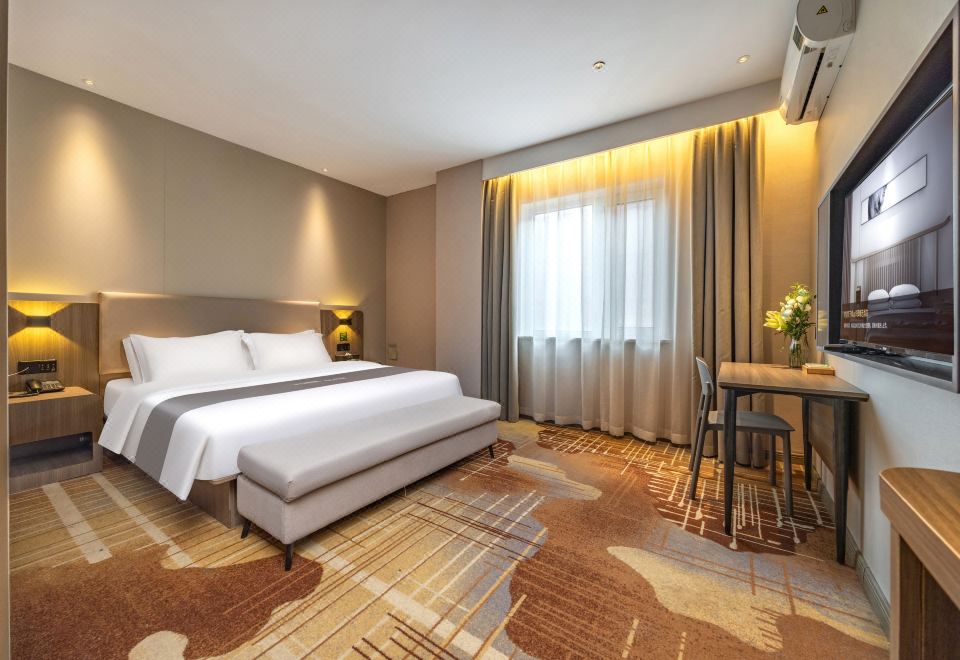 Home Inn UP Huayi Selected Hotel (Huanghua Zhongjie Branch) Hotel Overview