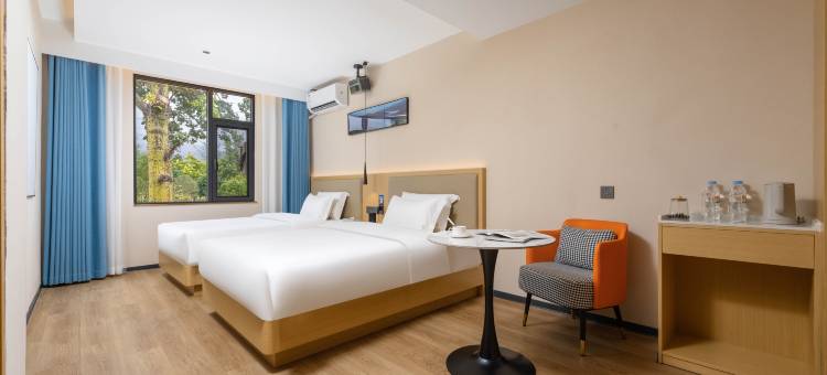 沧源鑫矗酒店图片