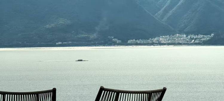 抚仙湖山屿海民宿图片