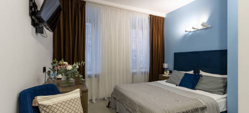 Nomera near Ermitazh图片