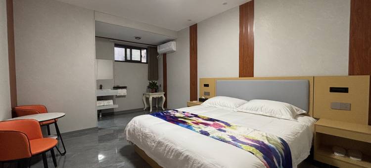 平乡亿家酒店图片