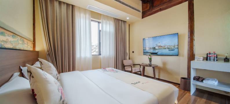 芊禧ViewTheScenery观景民宿(建水古城店)图片