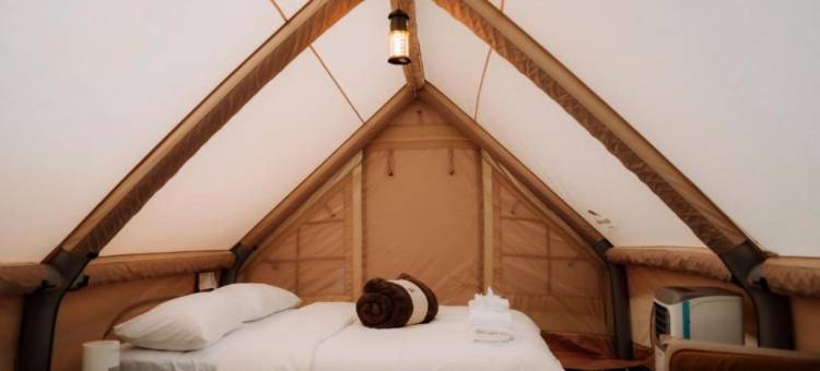 Mornery The Riverside图片