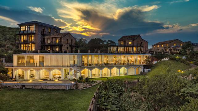 hotel overview picture