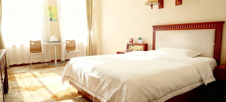 途窝假日酒店(灵武中心广场西湖公园店)图片