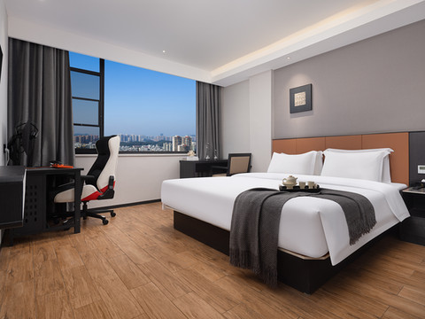 星屿电竞酒店(华容县步步高店)