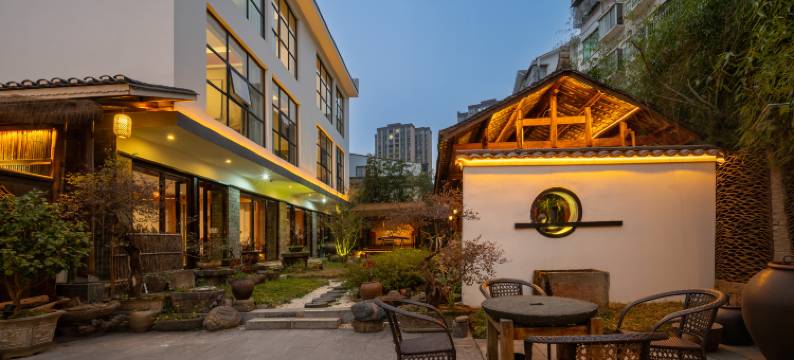 江口紫云山居民宿(梵净山公园店)图片